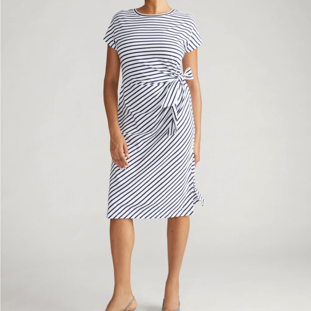 Universal Standard Crescent Breton Stripe knot dress- size 14-16 in blue stripe